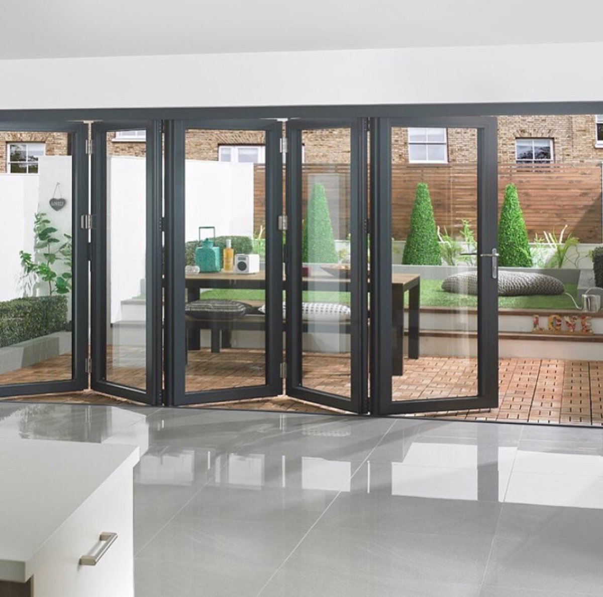 Алюминиевое окно 1500x1500 мм. /серия GFT1529